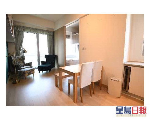 這是筲箕灣道Island Residence中層A室,實用面積391方呎。